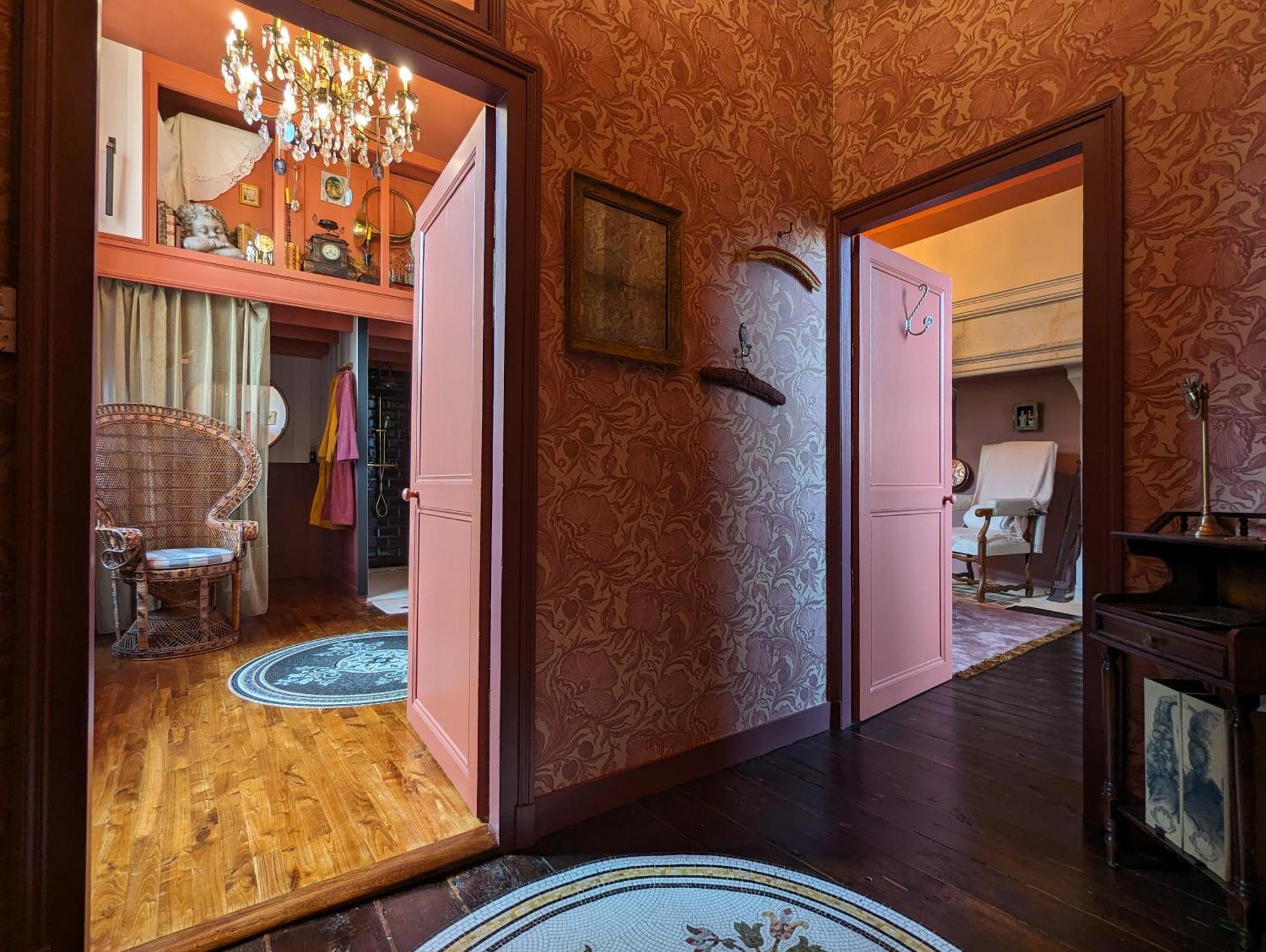孔佛朗Manoir Des Arts住宿加早餐旅馆 外观 照片